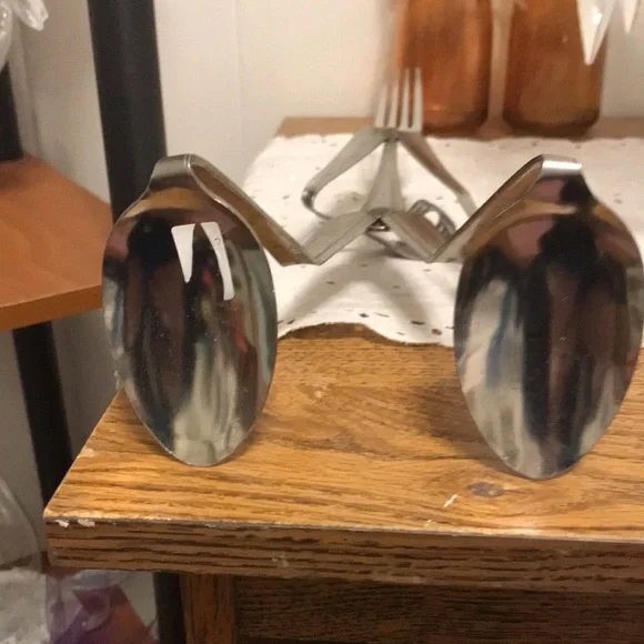 Fork n spoon art form /person done w stainless steel spoons/forks. 12” high - Picture 6 of 8